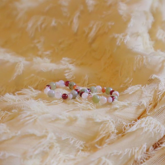 Mixed Stone Beaded Ring - Picture 6 of 12